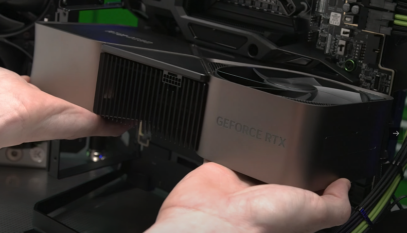 2022-09-20 08-06-17 NVIDIA GeForce RTX 4090 Is An Absolute Chonker Of A Unit, Triple-Slot Foun...png