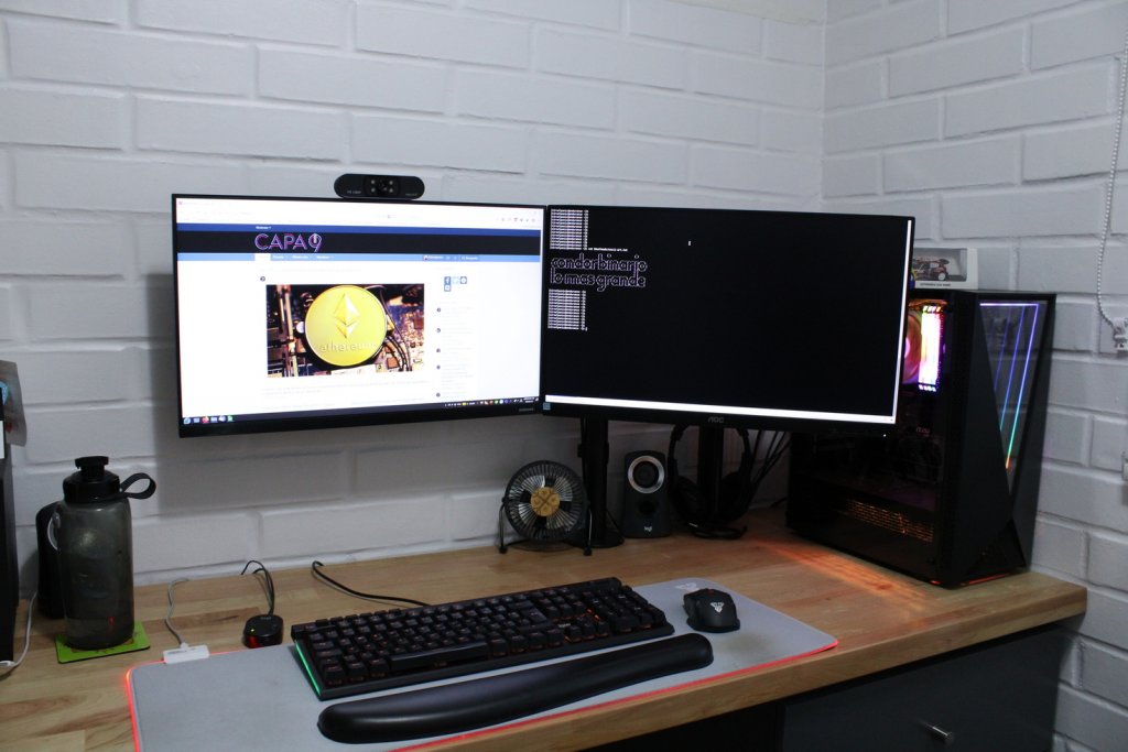 c9__k3rnelpanic_homeoffice_0.JPG