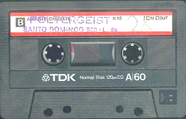 casette atari poltergeist.jpg