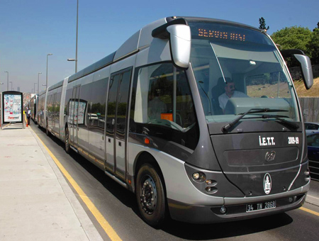 estambul-transporte-metrobus-.jpg