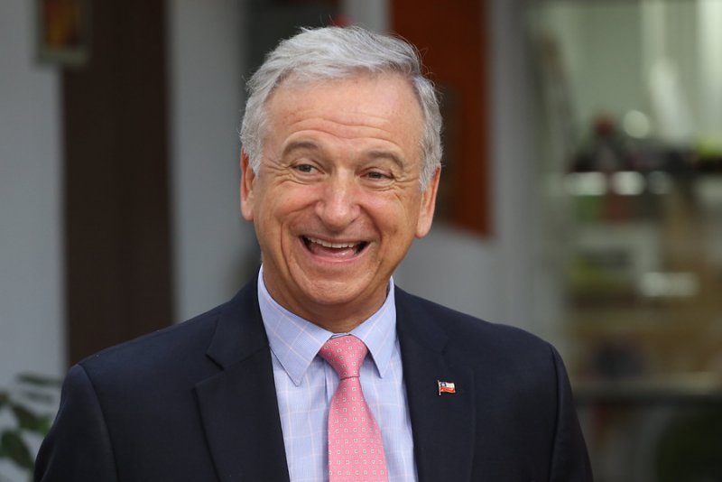 felipe-larrain.jpg