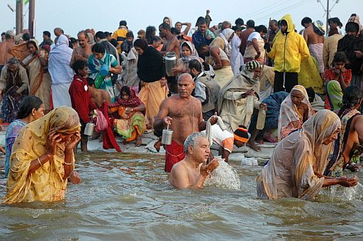 Ganges ceremonia.jpg
