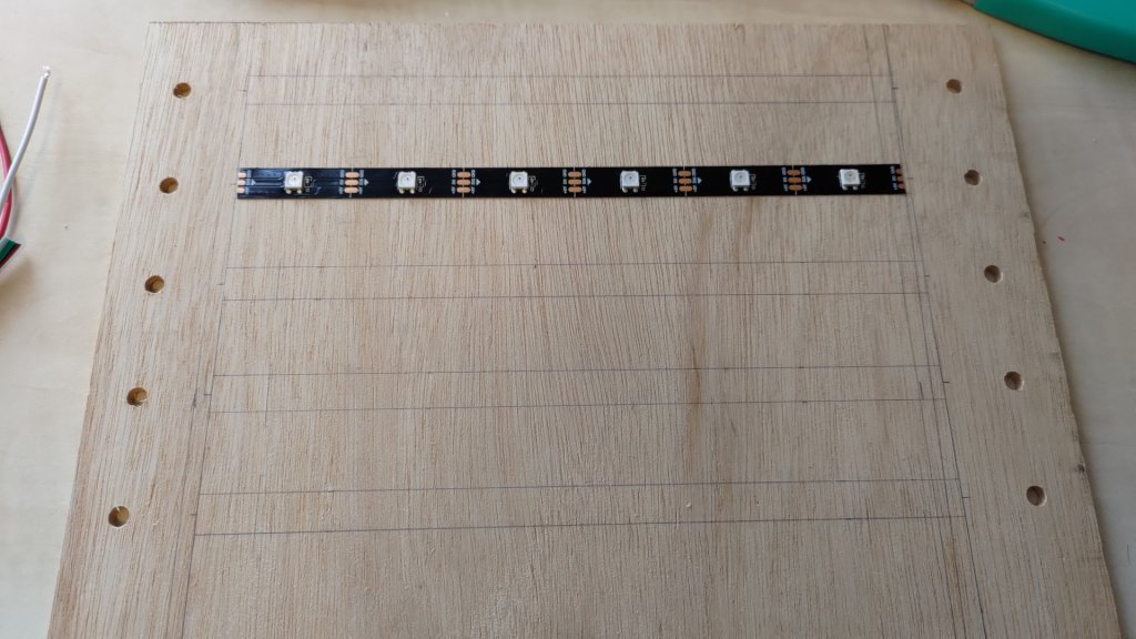 Traspasando la idea a una plancha de madera