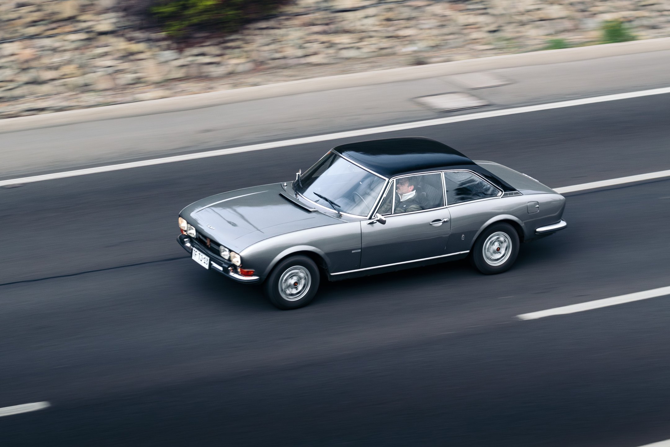 Peugeot 504 Coupe.jpg