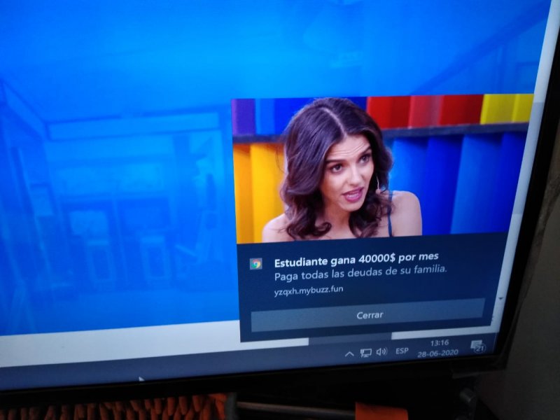 publi delorto.jpg