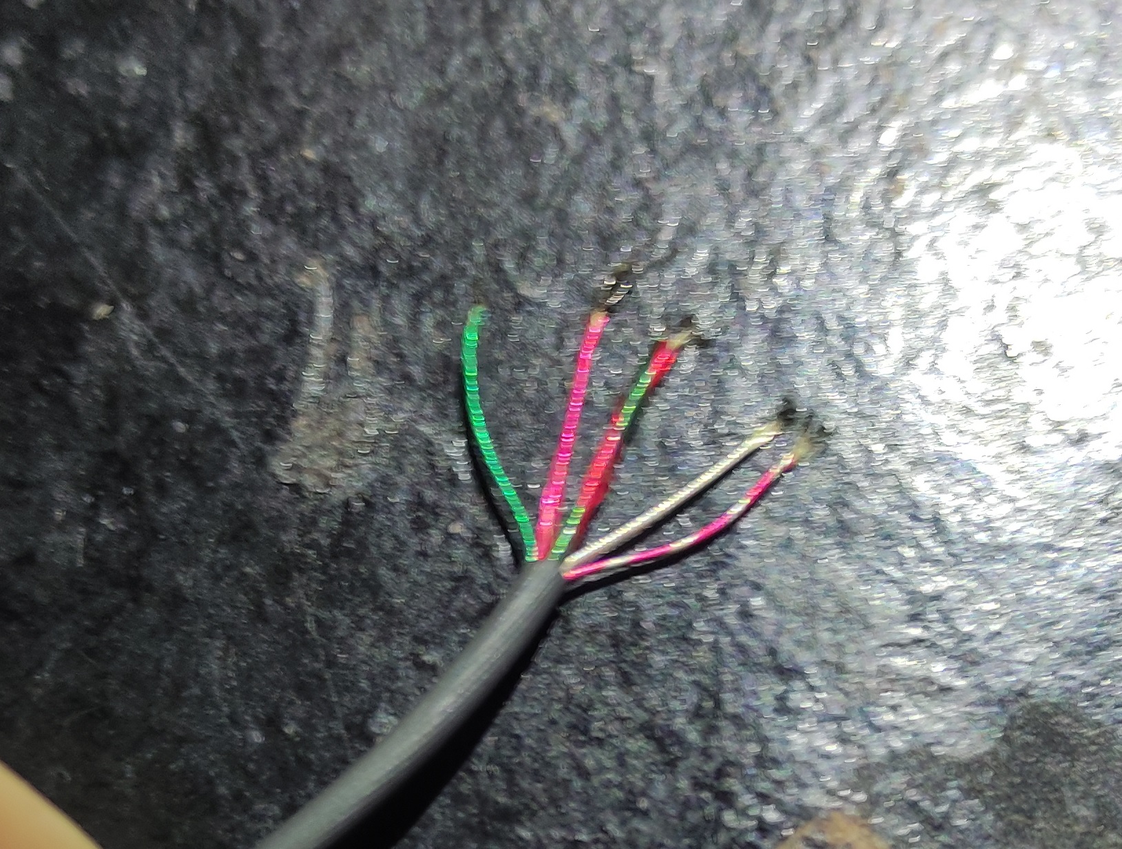 sony cable.jpg