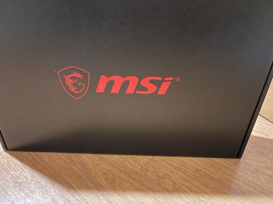 MSI GL75 1.jpg