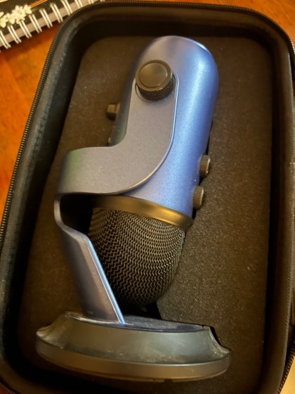 Blue Yeti 3.jpg