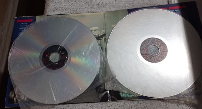 Laser Disc 04.jpg