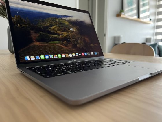 macbook-4.jpeg macbook-4.jpeg