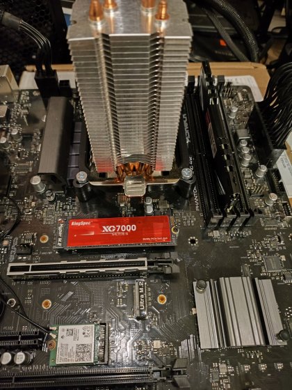 Socket LGA1200 22245694590649.jpg