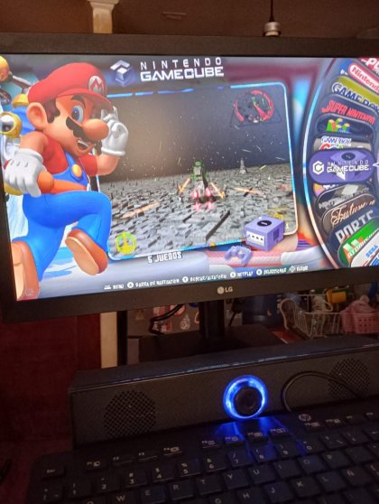gamecube.jpeg gamecube.jpeg