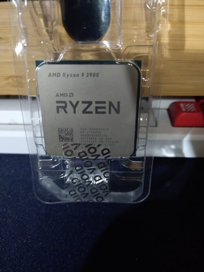 R9 39003.jpeg R9 39003.jpeg